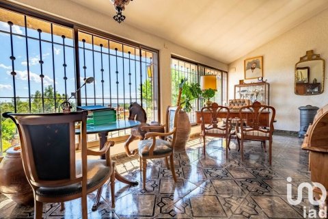 Zamek w El Mila, Tarragona, Hiszpania 8 sypialni, 820 mkw. nr 154229 – zdjęcie 21