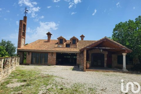 Castles à El Mila, Tarragona, Espagne 8 chambres, 820 m2 No. 154229
