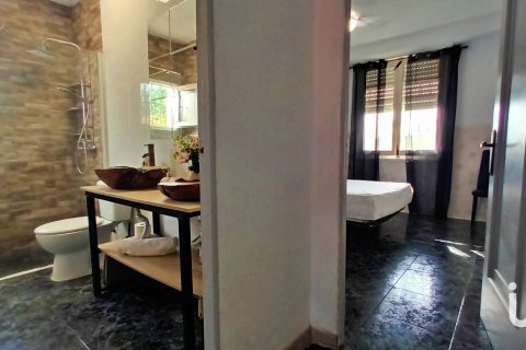 Продажа дома в Гандия, Валенсия, Испания 3 спальни, 1826м2 №154232 - фото 15