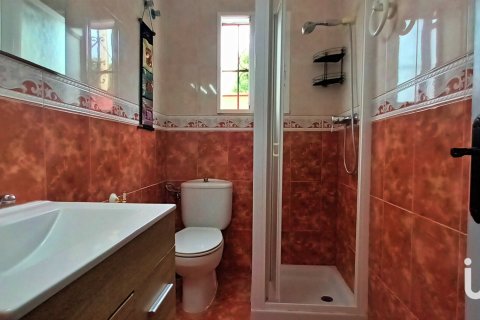 Продажа дома в Гандия, Валенсия, Испания 3 спальни, 1826м2 №154232 - фото 23