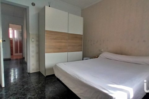 Продажа дома в Гандия, Валенсия, Испания 3 спальни, 1826м2 №154232 - фото 25