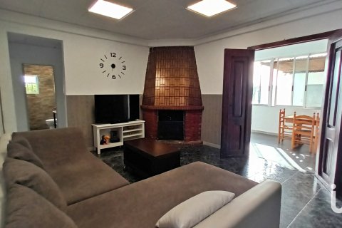 Продажа дома в Гандия, Валенсия, Испания 3 спальни, 1826м2 №154232 - фото 17