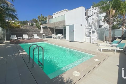 Dom w Fanabe, Tenerife, Hiszpania 6 sypialni, 322 mkw. nr 154226 – zdjęcie 3