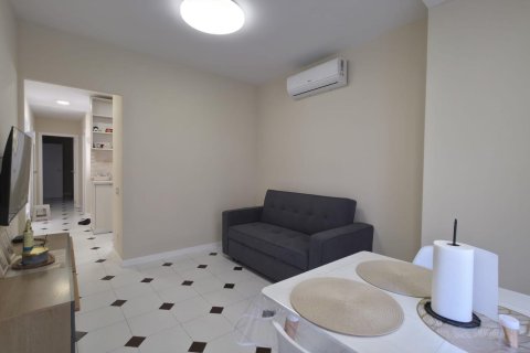 Apartment à vendre à Torrevieja, Alicante, Espagne, 3 chambres, 65 m2 No. 177553 - photo 3