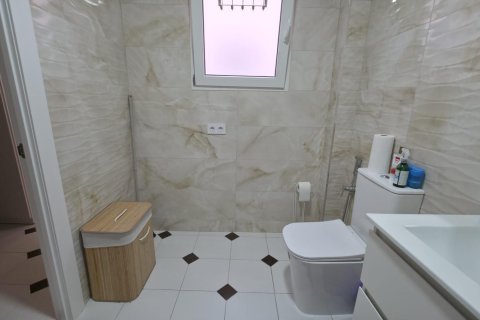 Apartment à vendre à Torrevieja, Alicante, Espagne, 3 chambres, 65 m2 No. 177553 - photo 20