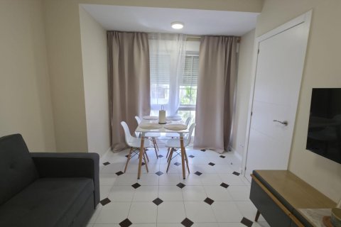 Apartment à vendre à Torrevieja, Alicante, Espagne, 3 chambres, 65 m2 No. 177553 - photo 8