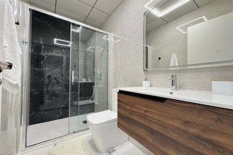 Appartamento in vendita a Torrevieja, Alicante, Spagna 2 camere da letto, 67 mq. N° 177554 - foto 28