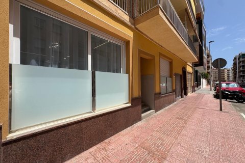 Appartamento in vendita a Torrevieja, Alicante, Spagna 2 camere da letto, 67 mq. N° 177554 - foto 2