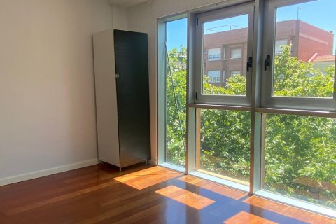 Apartment for rent in Madrid, Spain 1 room, 25 sq.m. No. 177556 - photo 10
