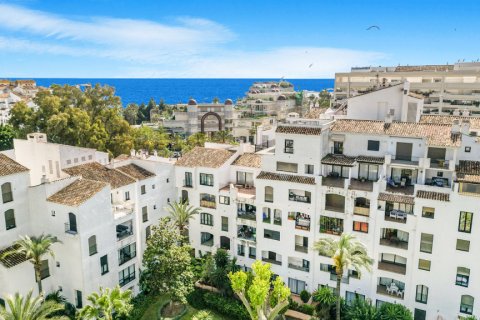 Apartment for rent in Marbella, Malaga, Spain 1 room, 55 sq.m. No. 177557 - photo 2