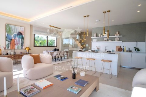 Villa à vendre à Estepona, Malaga, Espagne, 4 chambres, 371 m2 No. 158806 - photo 3