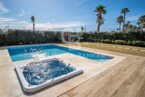 Villa à vendre à Estepona, Malaga, Espagne, 4 chambres, 371 m2 No. 158806 - photo 23