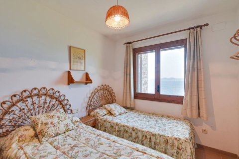 Hus till salu i Begur, Girona, Spanien 6 sovrum, 251 kvm. Nr. 160730 - foto 17