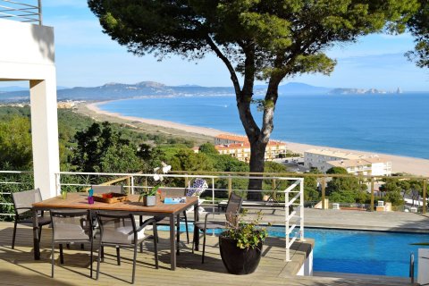 House à vendre à Begur, Girona, Espagne, 4 chambres, 396 m2 No. 160729 - photo 1