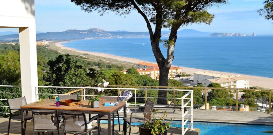 House à Begur, Girona, Espagne 4 chambres, 396 m2 No. 160729