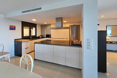 House à vendre à Begur, Girona, Espagne, 4 chambres, 396 m2 No. 160729 - photo 15