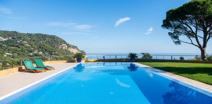 House à Begur, Girona, Espagne 6 chambres,  No. 160728