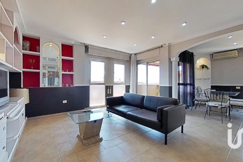 Takvåning i Vila-real, Castellon, Spanien 3 sovrum, 138 kvm. Nr. 185789