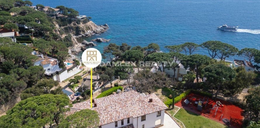 Willa w Lloret de Mar, Girona, Hiszpania 12 sypialni, 1100 mkw. nr 176663