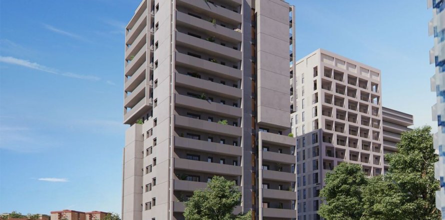 Apartment in L'Hospitalet de Llobregat, Barcelona, Spain 4 bedrooms, 127 sq.m. No. 160980