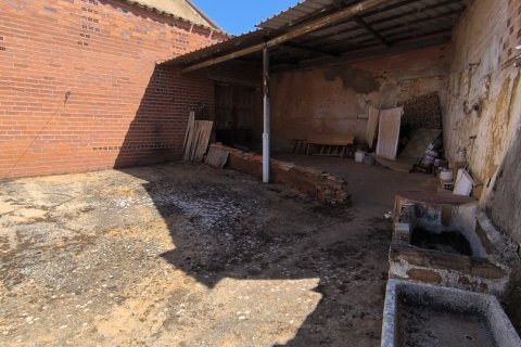 House for sale in Leon, Spain 4 bedrooms, 248 sq.m. No. 186144 - photo 7