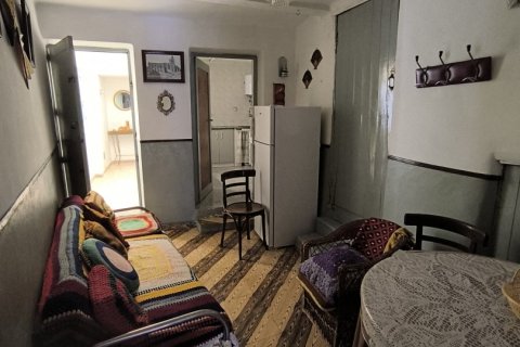 House for sale in Leon, Spain 4 bedrooms, 248 sq.m. No. 186144 - photo 12