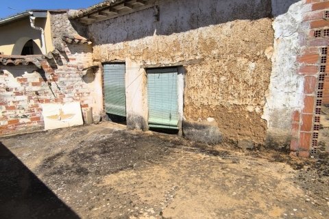 House for sale in Leon, Spain 4 bedrooms, 248 sq.m. No. 186144 - photo 6