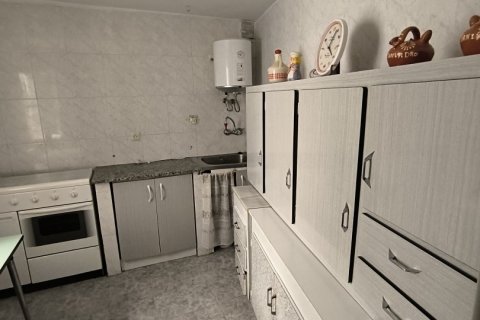 House for sale in Leon, Spain 4 bedrooms, 248 sq.m. No. 186144 - photo 9