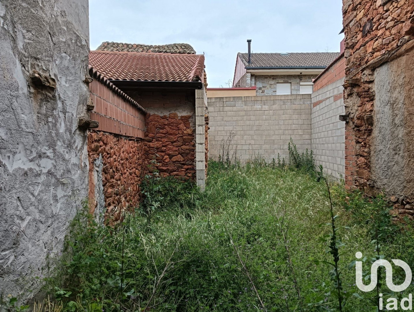 Land plot in Castrocontrigo, Leon, Spain 187 sq.m. No. 186146