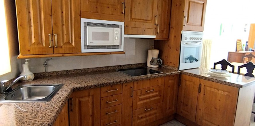 Дом в Вальдевимбр, Леон, Испания 7 спален, 284м2 №186142