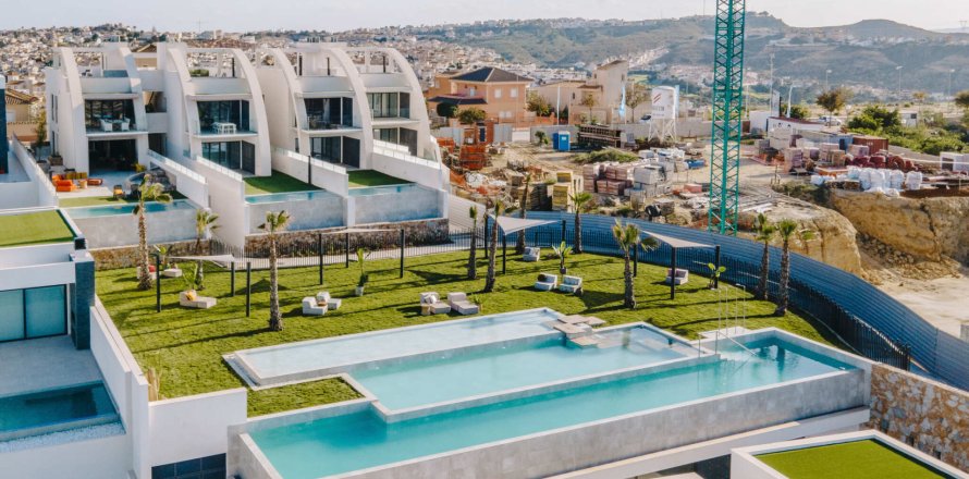 Huoneisto Ciudad Quesada, Alicante, Espanja 4 makuuhuonetta, 240 m2 No. 110251