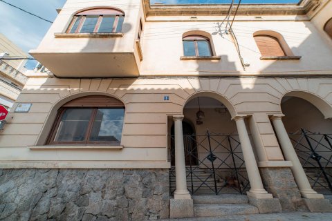 Radhus till salu i El Masnou, Barcelona, Spanien 6 sovrum,  Nr. 141158 - foto 3