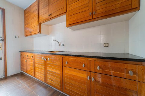 Radhus till salu i El Masnou, Barcelona, Spanien 6 sovrum,  Nr. 141158 - foto 13