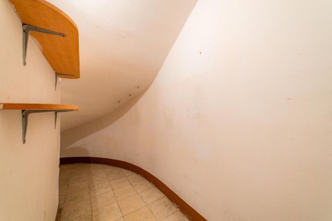 Radhus till salu i El Masnou, Barcelona, Spanien 6 sovrum,  Nr. 141158 - foto 21