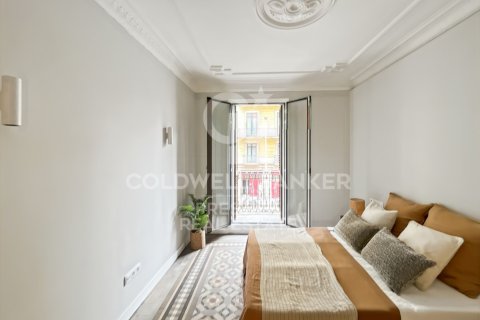 Продажа квартиры в Барселона, Испания 3 спальни, 162м2 №157026 - фото 17