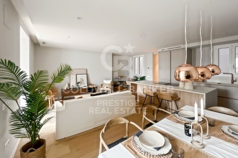 Продажа квартиры в Барселона, Испания 3 спальни, 162м2 №157026 - фото 5