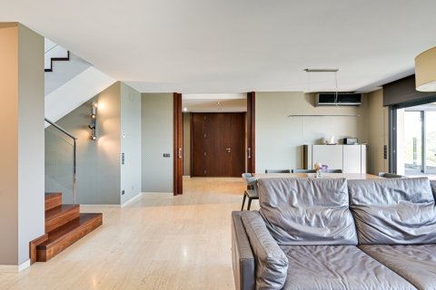 Villa for sale in Lloret de Mar, Girona, Spain 5 bedrooms, 298 sq.m. No. 180613 - photo 20