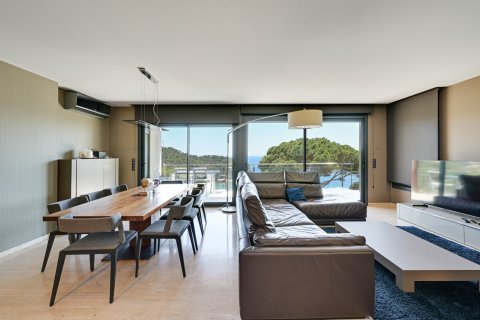 Villa for sale in Lloret de Mar, Girona, Spain 5 bedrooms, 298 sq.m. No. 180613 - photo 12