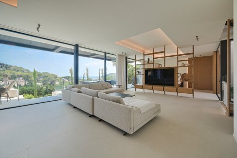 Villa for sale in Lloret de Mar, Girona, Spain 4 bedrooms, 500 sq.m. No. 180617 - photo 19