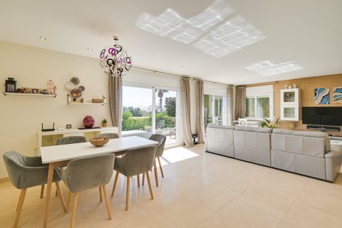 Villa for sale in Lloret de Mar, Girona, Spain 4 bedrooms, 224 sq.m. No. 180618 - photo 8