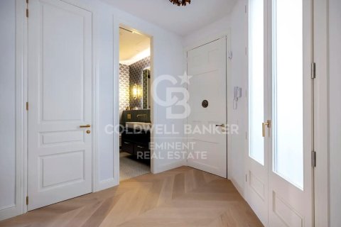 Apartment à vendre à Barcelona, Espagne, 3 chambres, 199 m2 No. 178989 - photo 22