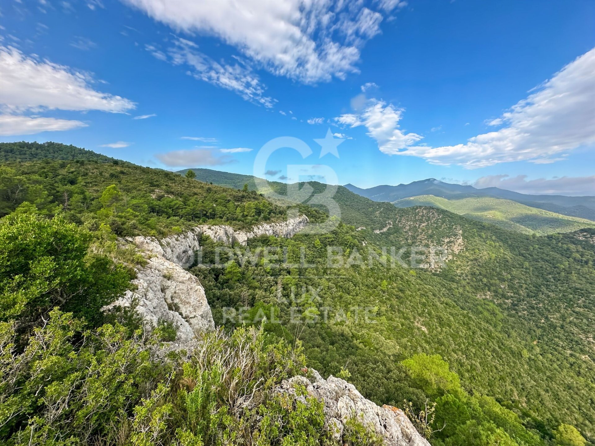 Tontti Girona, Espanja 748972 m2 No. 178991