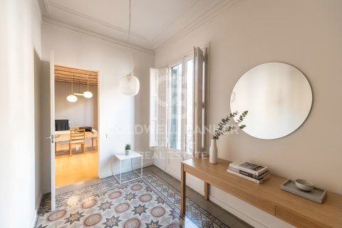 Apartment à vendre à Barcelona, Espagne, 4 chambres, 129 m2 No. 178985 - photo 28