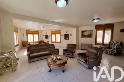 Villa en venta en Ginestar, Tarragona, España 3 dormitorios, 384 m2 No. 185101 - foto 12
