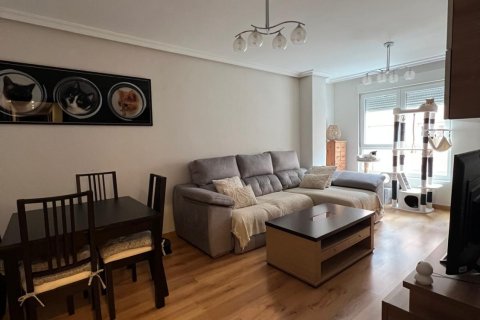 Apartamento en venta en San Andrés del Rabanedo, León, España 3 dormitorios, 138 m2 No. 185105 - foto 12