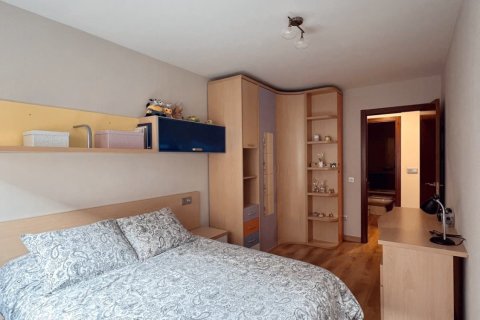 Apartamento en venta en San Andrés del Rabanedo, León, España 3 dormitorios, 138 m2 No. 185105 - foto 10