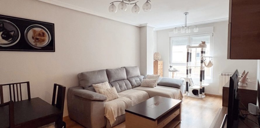 Apartamento en San Andrés del Rabanedo, León, España 3 dormitorios, 138 m2 No. 185105