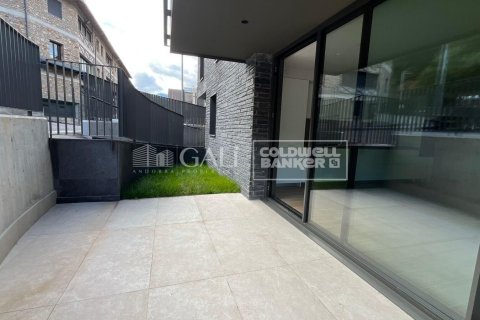 Huoneisto vuokrattavana Principado De Andorra (Ninguna Poblacion Tiene C.P.), Lleida, Espanja, 2 makuuhuonetta, 85 m2 No. 156702 - kuva 10