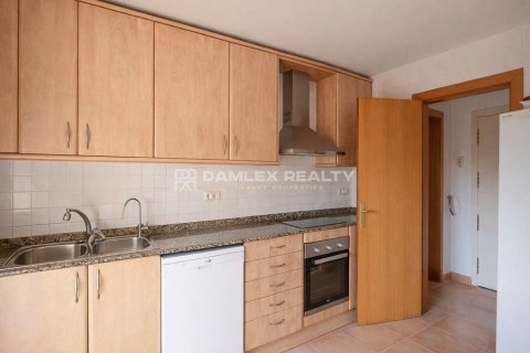 Hus till salu i Santa Cristina d'Aro, Girona, Spanien 5 sovrum, 222 kvm. Nr. 187000 - foto 5