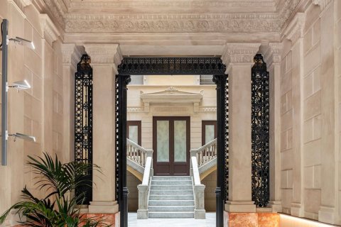 Apartament w Barcelona, Hiszpania 4 sypialnie, 185 mkw. nr 186998 – zdjęcie 21